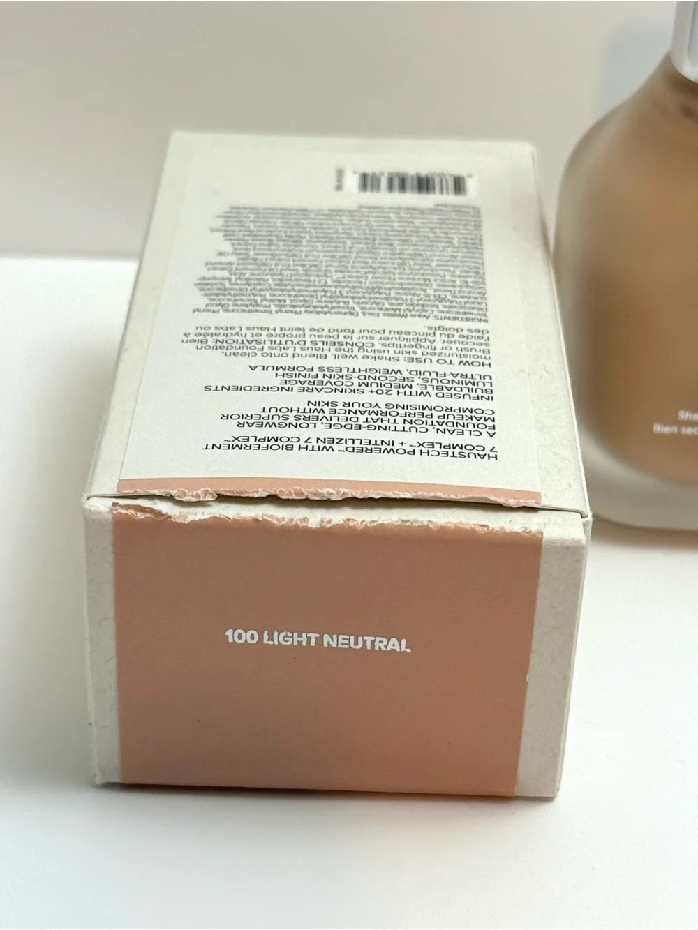 Haus labs Triclone Skin Tech Foundation 100 Light Neutral